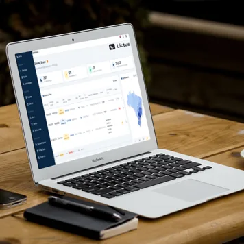 Notebook aberto com o Dashboard do Lictus